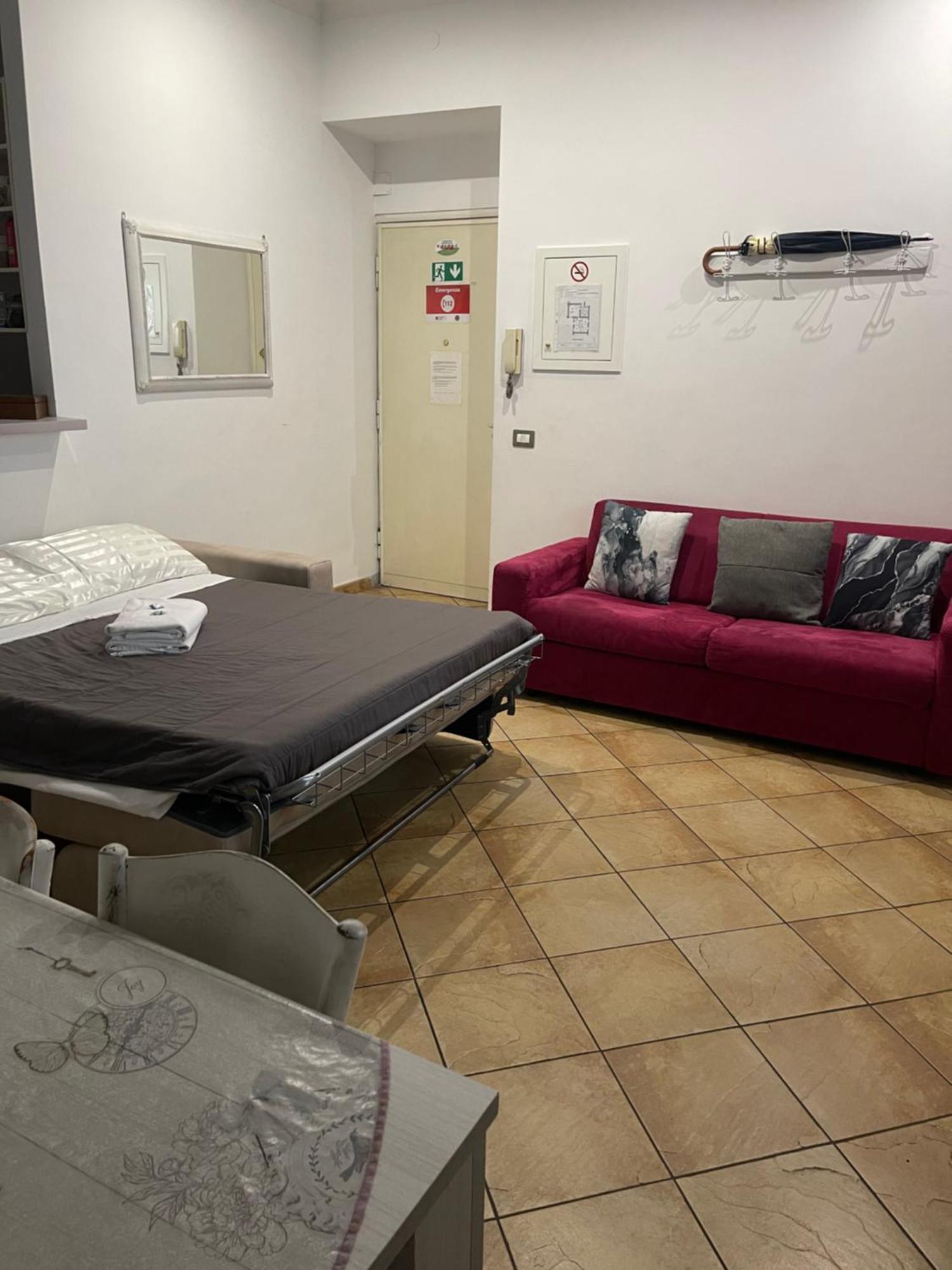 All Suite Colosseo Рим Экстерьер фото